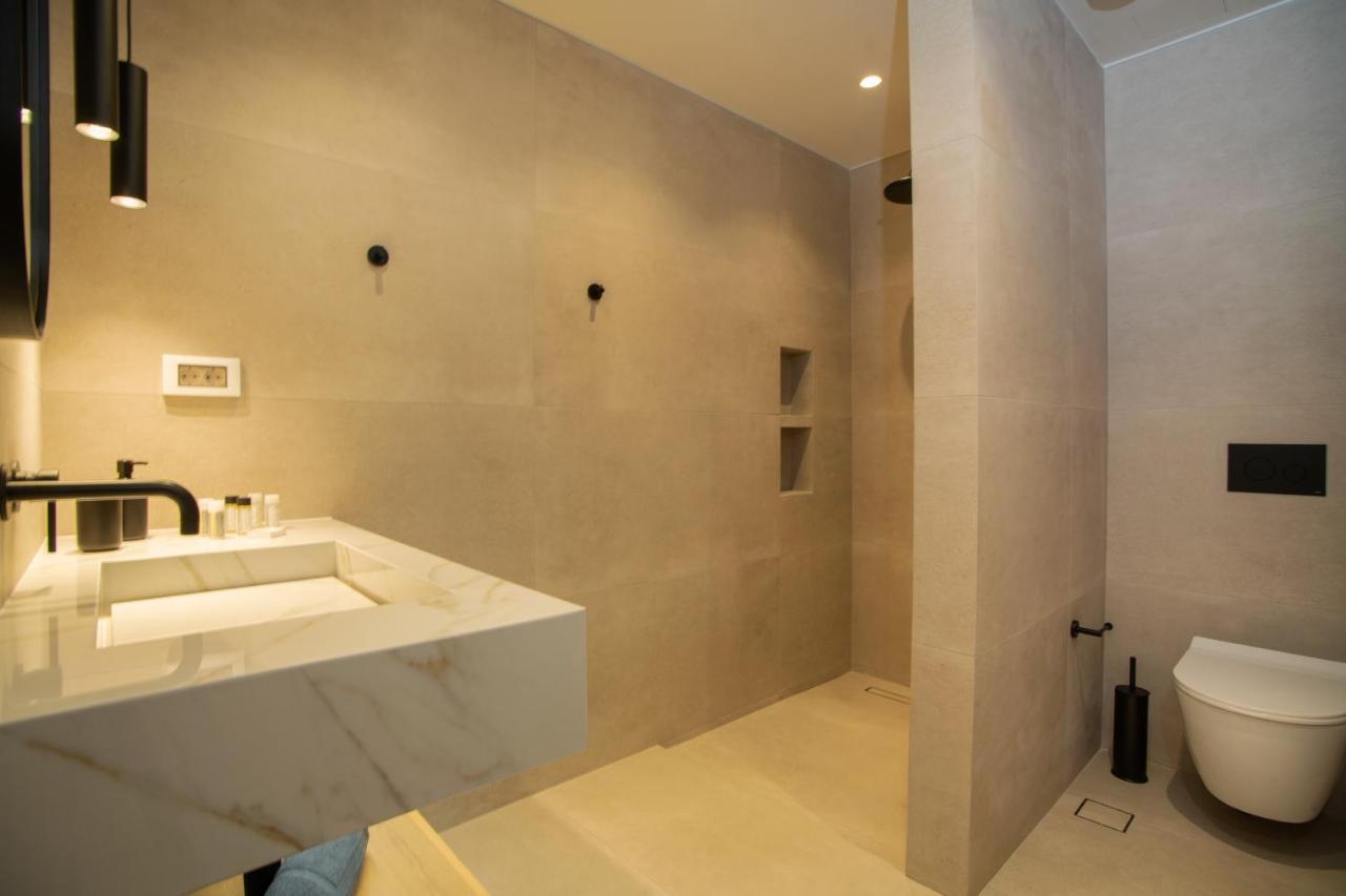 Celine Luxury Apartments & Suites Agios Nikolaos Exteriör bild